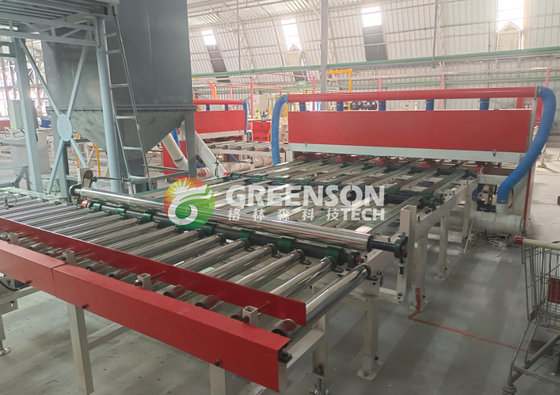 Un buon prezzo. Macchine per la fabbricazione di pannelli di gesso per soffitti di piccola capacità in linea