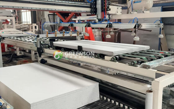 Un buon prezzo. High Efficiency Gypsum Board Cutting Machine / Gypsum Board Stand Machine Low Noise in linea