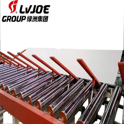 Un buon prezzo. Macchina di laminazione completamente automatica di piastrelle di gesso 2-6 Mqm/anno in linea