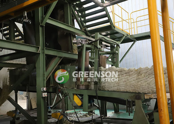 Linea di produzione di pannelli di lana minerale ad alta efficienza con consumo energetico di 100-150 kW e sistema di controllo PLC
