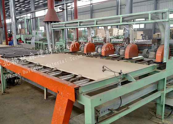 Un buon prezzo. 6 milione bordi minerali del soffitto della fibra di Sqm che fanno pianta a macchina in linea