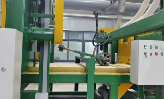 Un buon prezzo. 10000-60000 tonnellate all'anno l'intera linea di produzione di lana di lana in pietra di basalto in linea