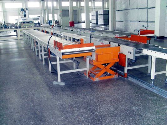 Un buon prezzo. di alluminio e macchina falsa della laminazione del bordo di gesso del soffitto del film del PVC in linea