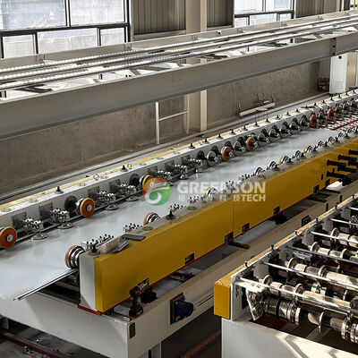 Un buon prezzo. Linea di produzione completamente automatica per pannelli sandwich in PU PIR per celle frigorifere con spessore da 40-300 mm e larghezza da 950-1200 mm in linea