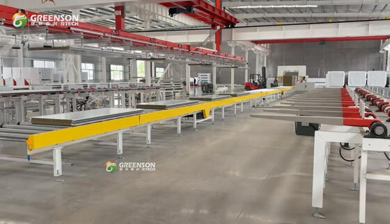 Un buon prezzo. Linea di produzione di pannelli sandwich in PU/PIR/EPS ad alta capacità completamente automatica per pannelli isolanti in linea