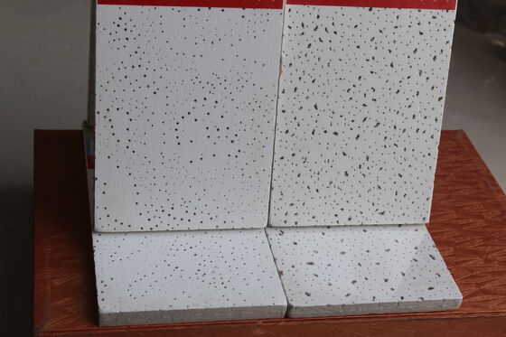 Un buon prezzo. Linea di produzione chiavi in ​​mano di pannelli per soffitti in fibra minerale per impianti acustici in lana minerale da 603x603 mm in linea
