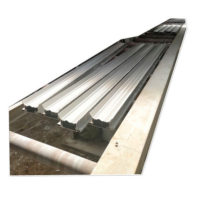 Un buon prezzo. Linea di produzione dell'interno a prova d'umidità del cornicione del gesso della decorazione in linea