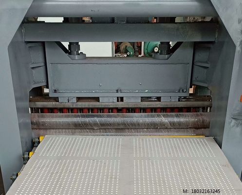 Macchina rotonda di perforazione dello strato del foro del MDF Sheetrock/macchina per perforare lamiera sottile