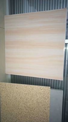 Un buon prezzo. Macchina laminata di sigillamento del bordo del pannello per soffitti del gesso del alluminio/del PVC in linea
